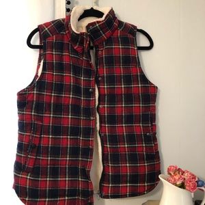 Flannel and faux shearling vest- sz large NWT